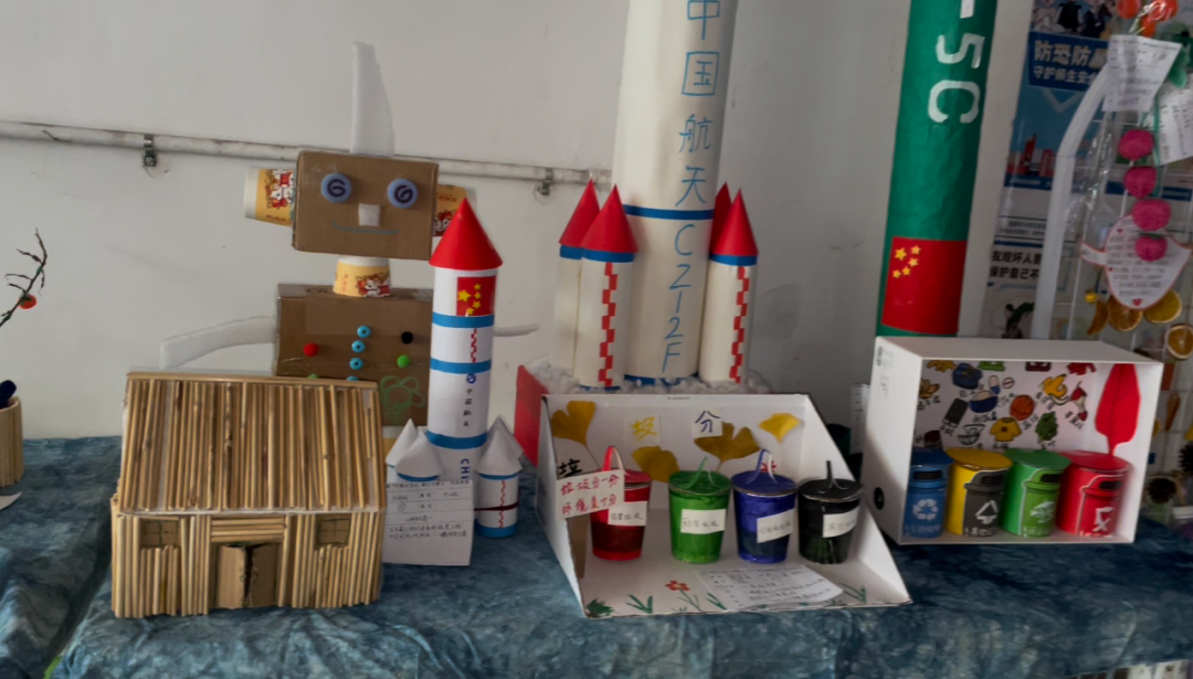 古丈县幼儿园亲子手工活动：废旧材料焕新颜，环保创意润童心