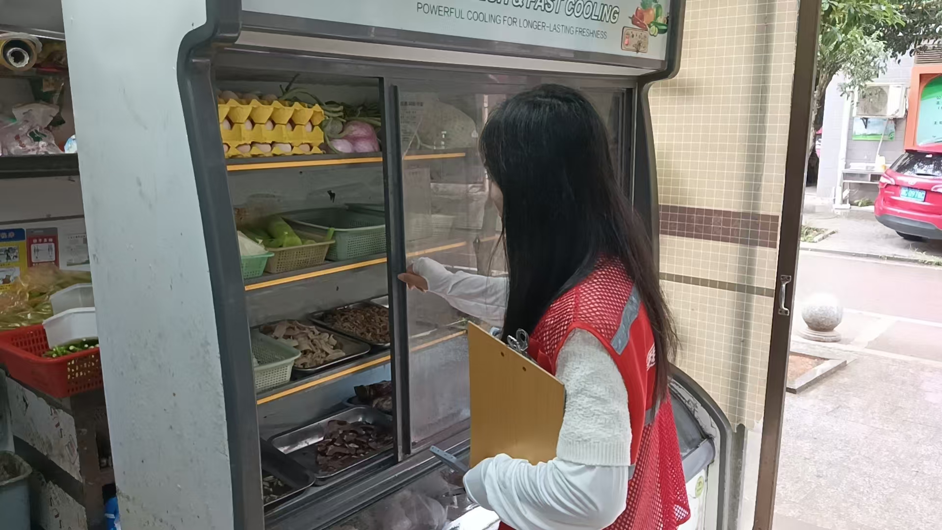 筑牢安全防线！船形山社区开展食品安全专项排查行动