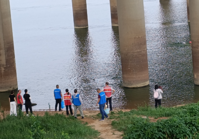 九华街道：织密“三防”安全网 筑牢夏季防溺水堤坝