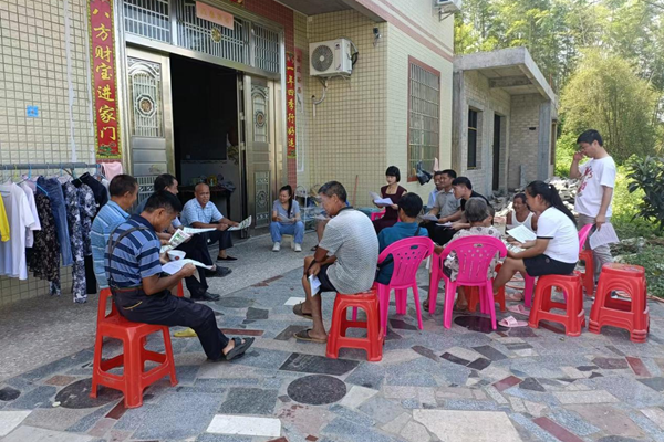 洞口县竹市镇：禁毒宣传进村组  “清源断流”合民心