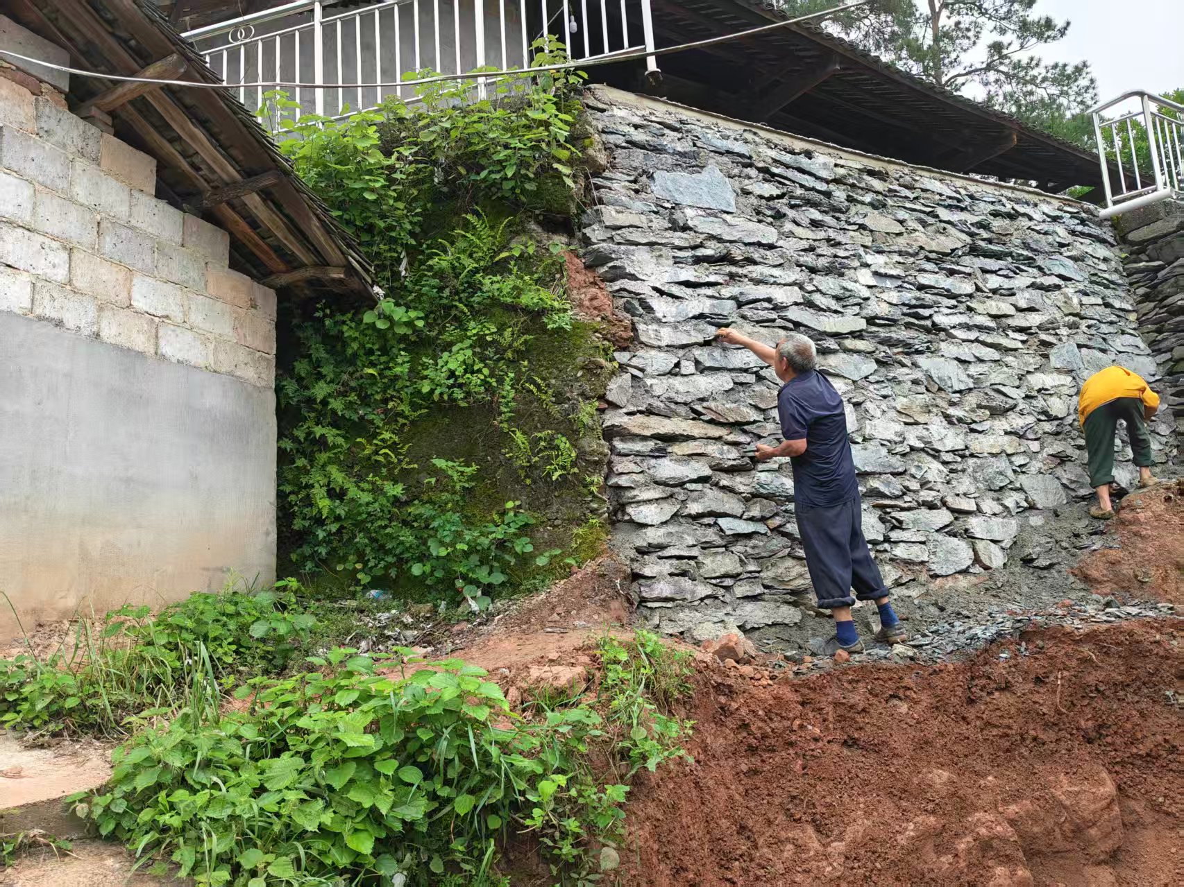 中方县铜湾镇：“三点工作法”精准发力，抓实切坡建房隐患治理