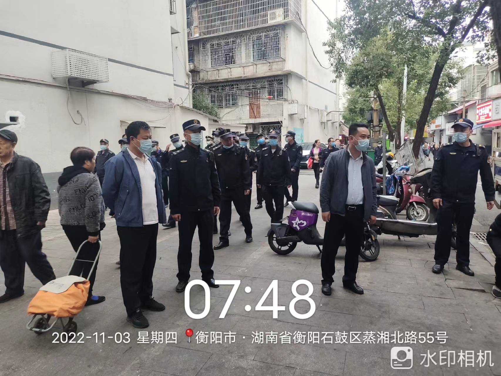 优举措、促整改！青山街道专项治理易赖街农贸市场