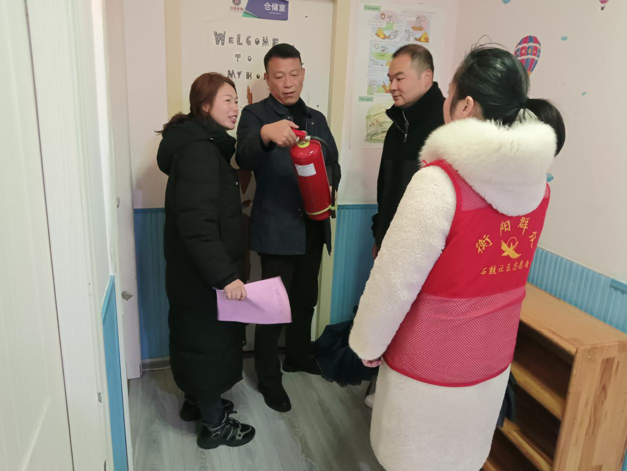 潇湘街道石鼓社区：安全防范无小事，上门宣传利万家