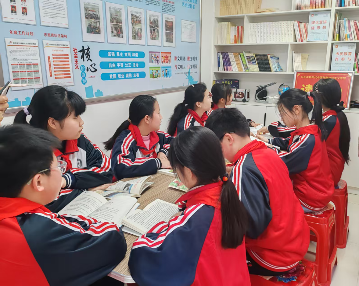 潇湘街道：荷池路社区开展“书香润童心 共读伴成长”读书阅读活动