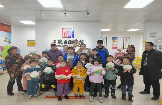 黄沙湾街道：光明社区开展亲子阅读活动