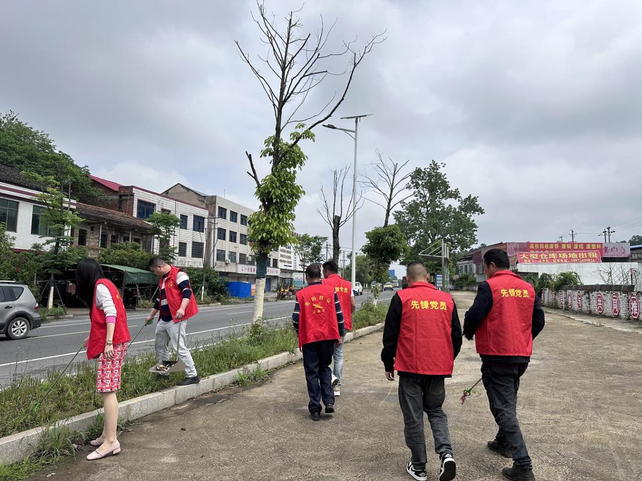 黄沙湾街道：松木村扎实推进人居环境整治，共建美丽乡村