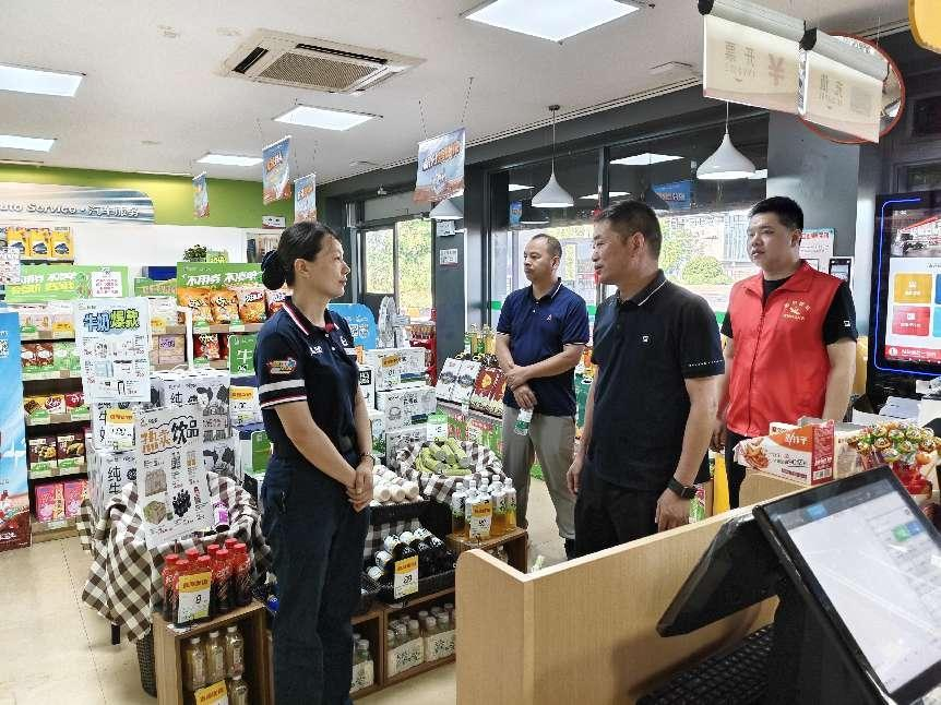 高温来袭，安全先行——朝阳村开展安全生产检查