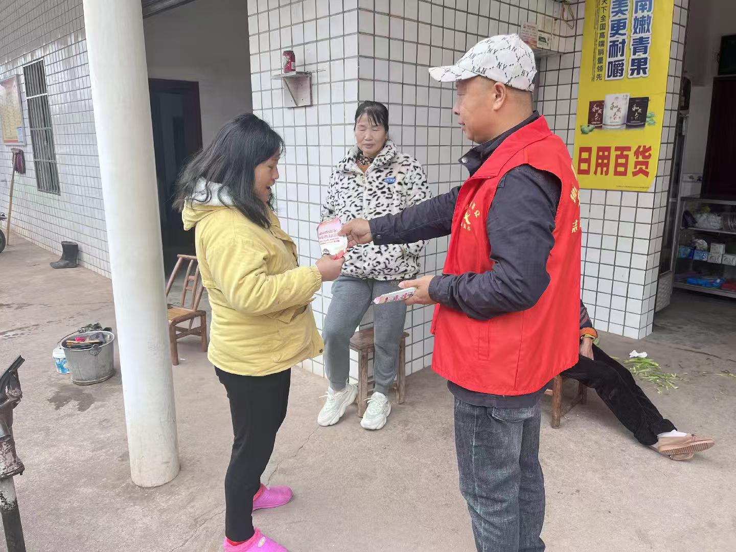 黄沙湾街道：青石村组织开展消防宣传月活动