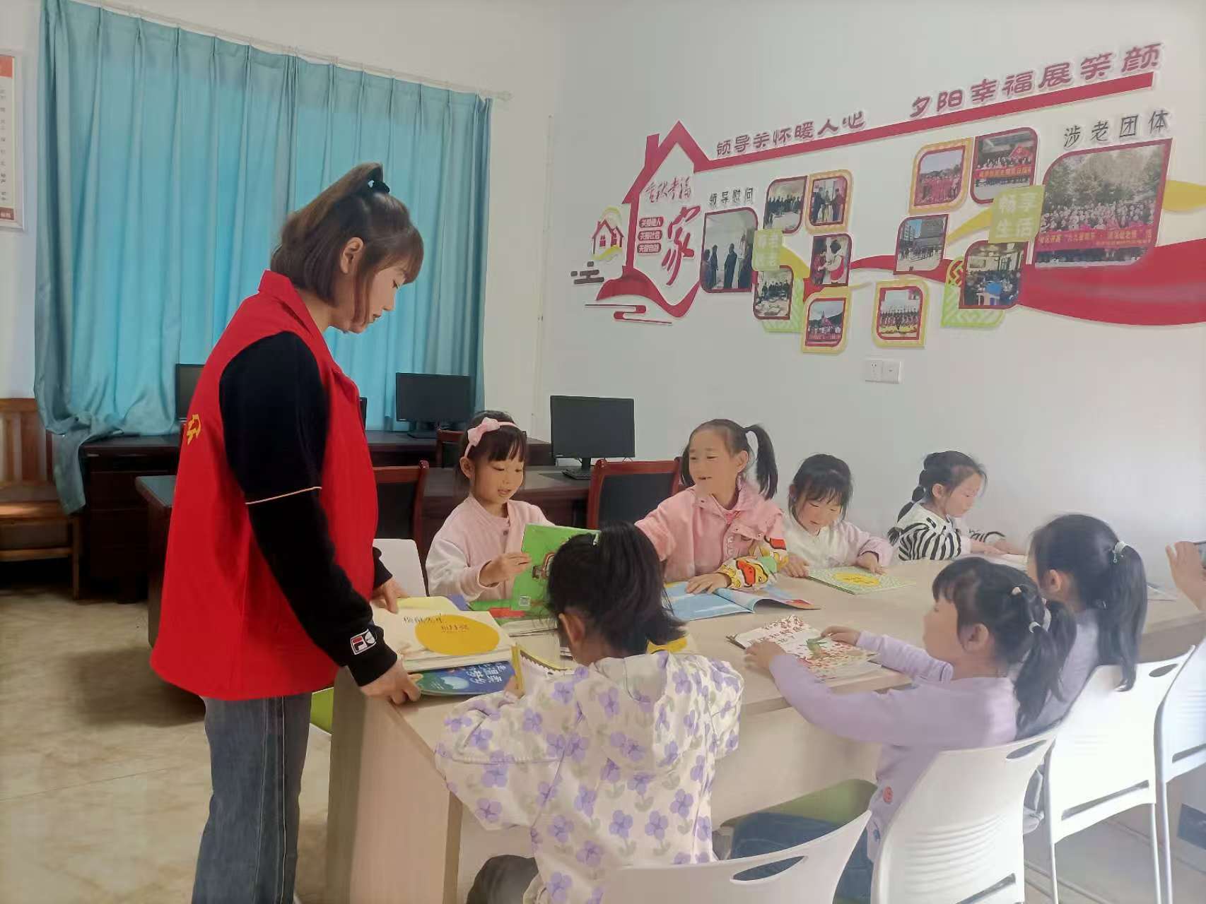书香浸润童心 阅读点亮童年——黄沙湾街道进步社区携手虎形山幼儿园共启阅读之旅