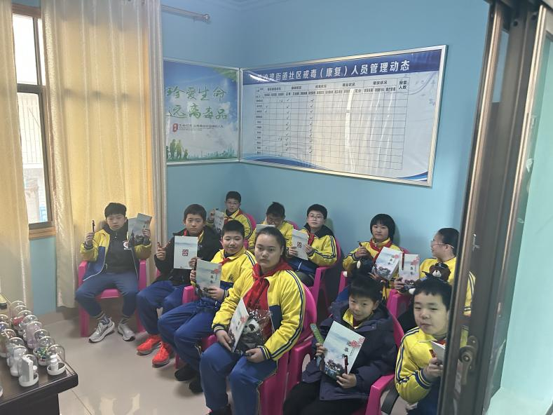 无毒无邪，青春护航——青石村开展青少年禁毒反邪宣传教育活动