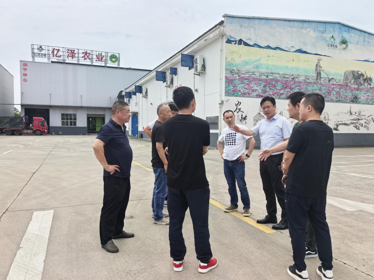 区自然资源局：深入企业解难题 上门服务助发展