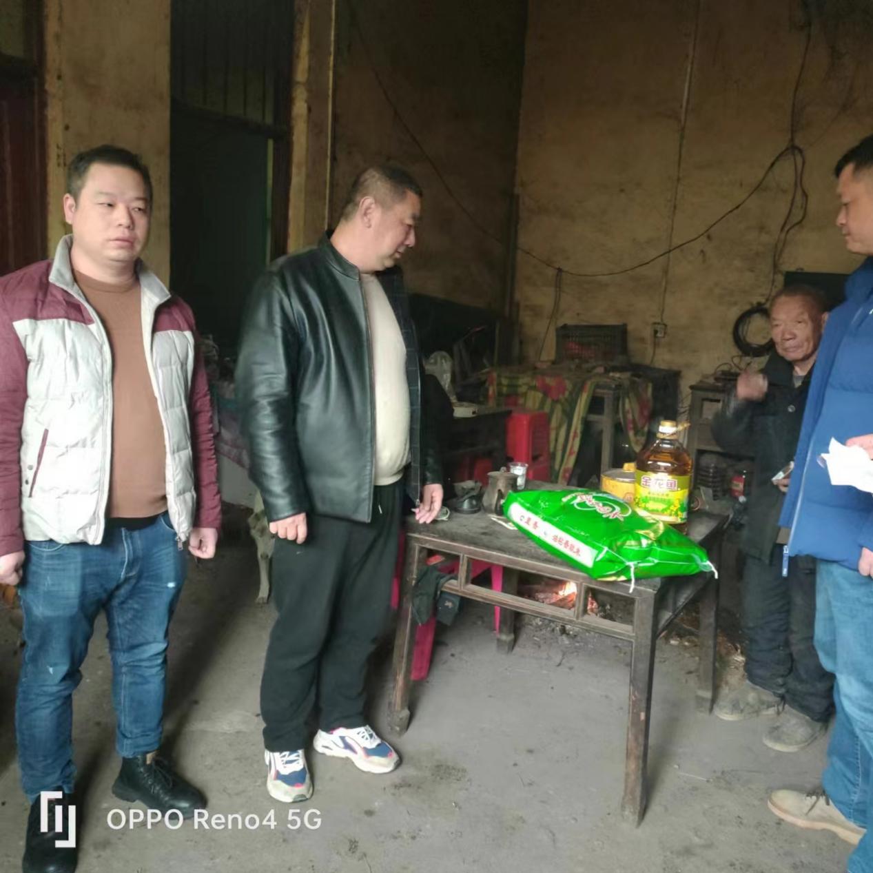 心系振兴谋发展，走访慰问暖人心