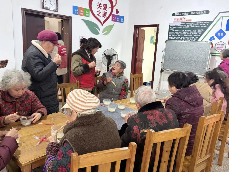 桃源路社区：开展“汤圆暖邻里 慈善润人心”元宵节主题活动