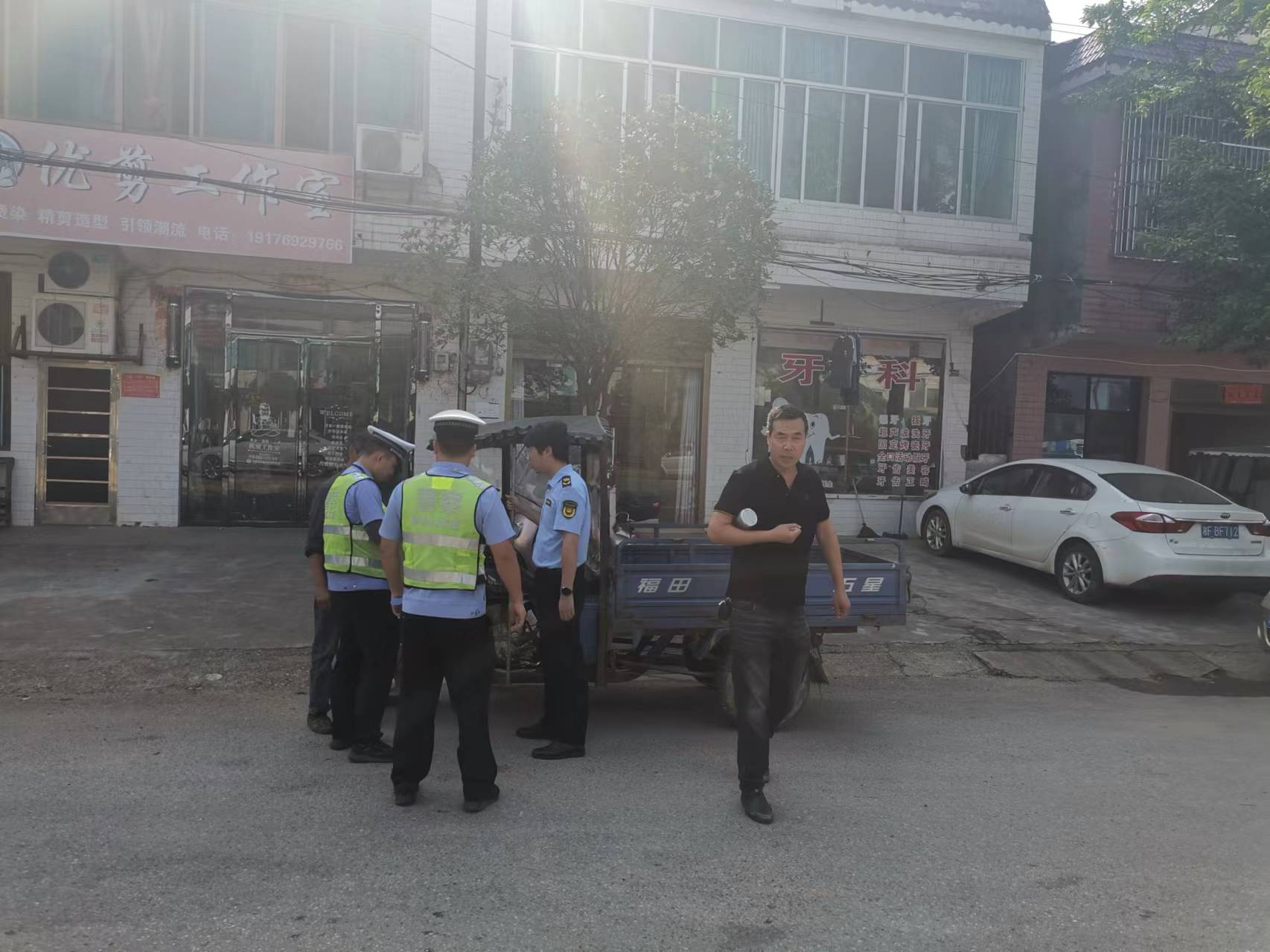 白塘镇：推进“戴帽工程”，办好“头等大事”