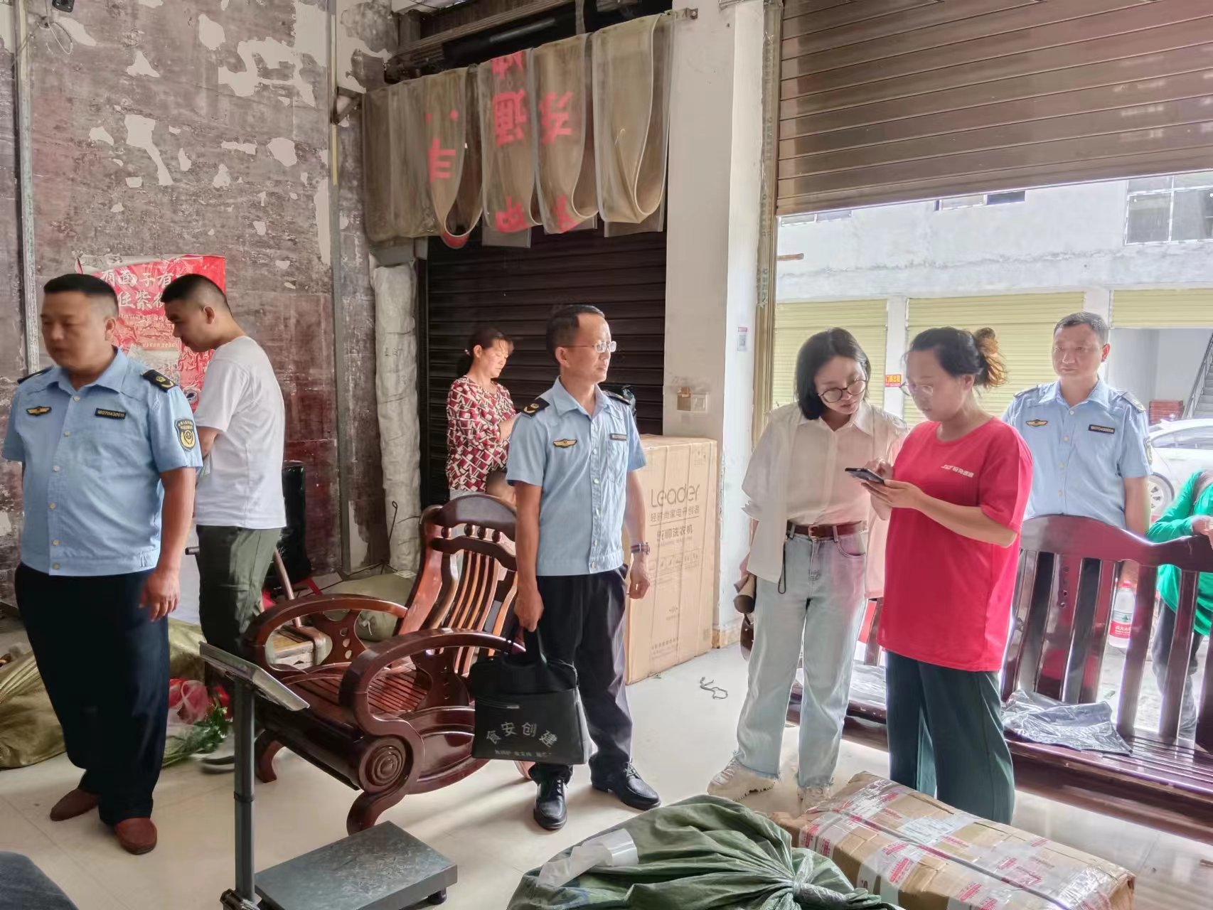 河口乡：排查非法出版物 助力青少年健康成长