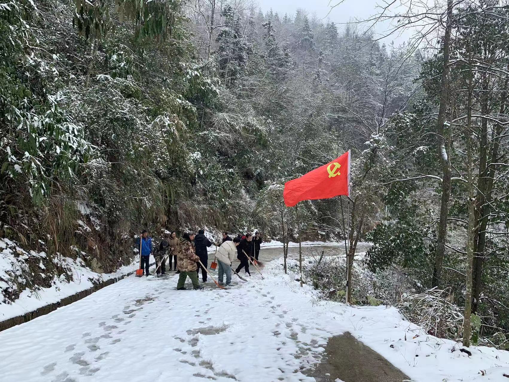 河口乡：干群齐心 共同守护平安“回家路”