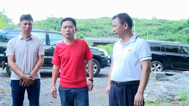彭生智到樟市镇调研基层党建工作：把基层党组织建设成坚强的战斗堡垒  与精准扶贫深度融合