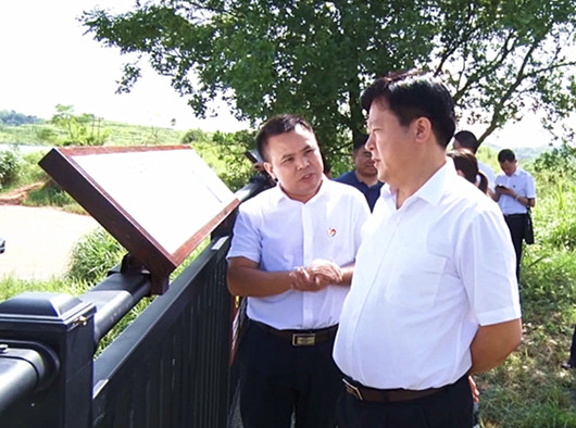 刘志仁来我县检查河长制和防汛抗旱工作