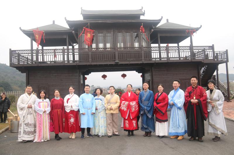 暖心！长安庄园联合长郴州九三学社开展“腊八送福、温暖迎春”主题活动