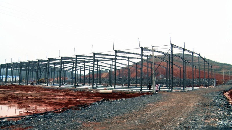 美盈家居： 赶工期 抢进度 全力推进项目建设