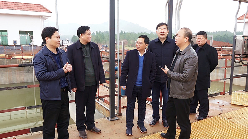 省住建厅调研我县新型城镇化试点工作