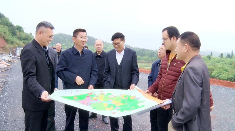 黄力调研项目建设