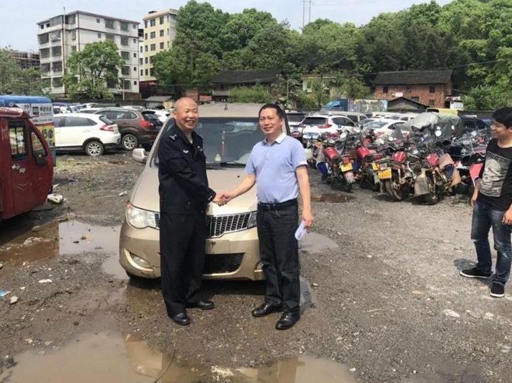 他的爱车“失踪”了2000天，又回来了