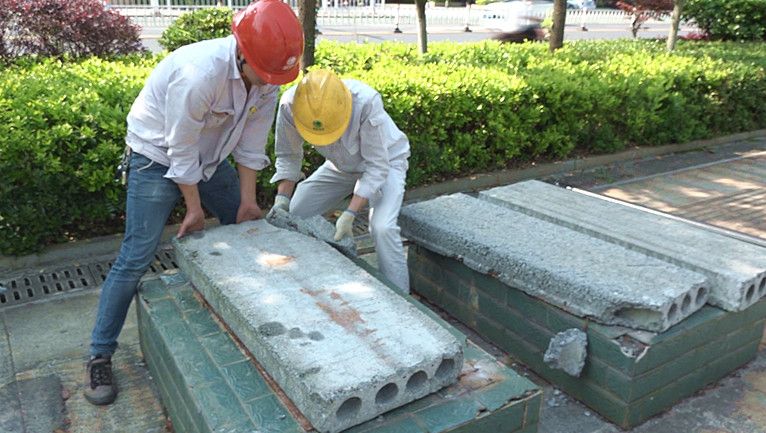 【曝光台】电缆井口未封闭引市民关注