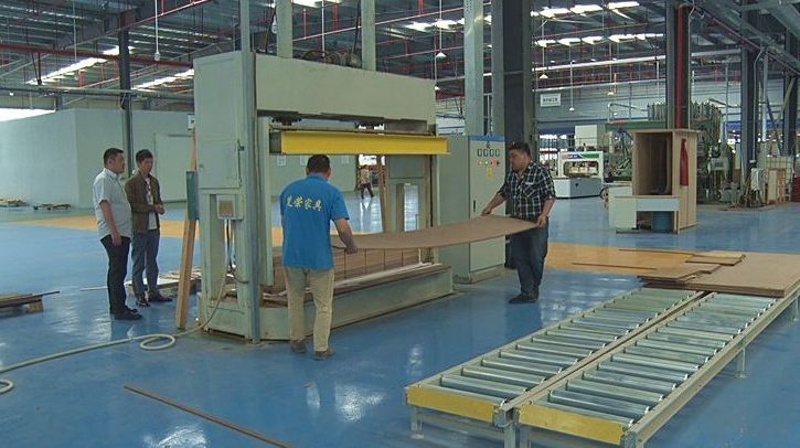 华融湘江银行：支持实体助推经济发展