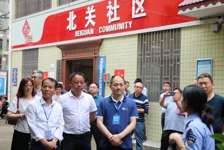 全国省级法制报社长（总编辑）年会暨“创新治理看三湘”采访团来我县集中采访