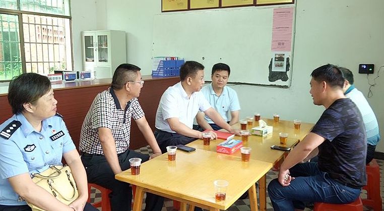 彭生智深入乡镇调研基层党建和扫黑除恶工作
