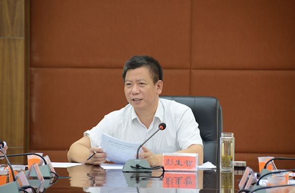 县委书记彭生智在新湖南发表署名文章《加快融媒体中心建设 打造思想舆论新高地》