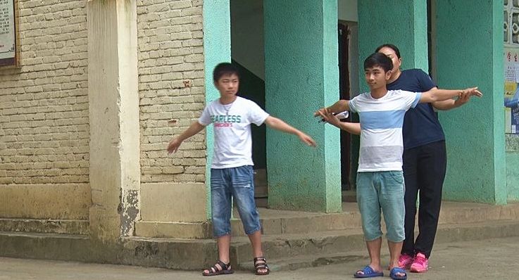 省残联来我县选拔残疾人运动员