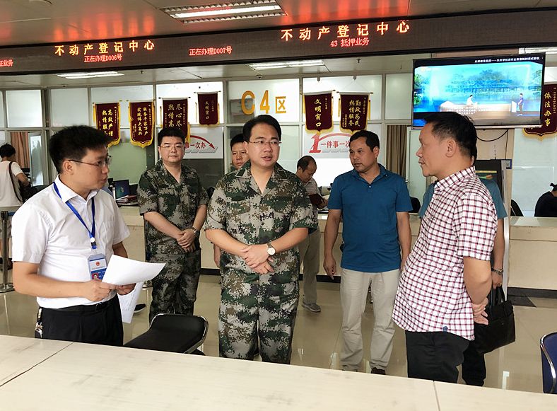 朱阳辉调研全县“一件事一次办”改革工作