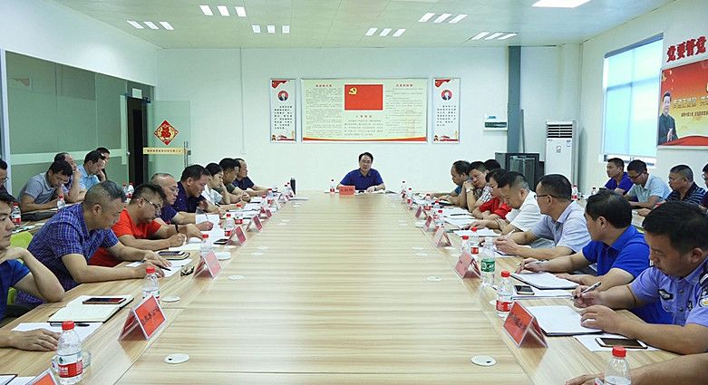  朱阳辉调度家居智造产业园城市之窗项目征拆工作