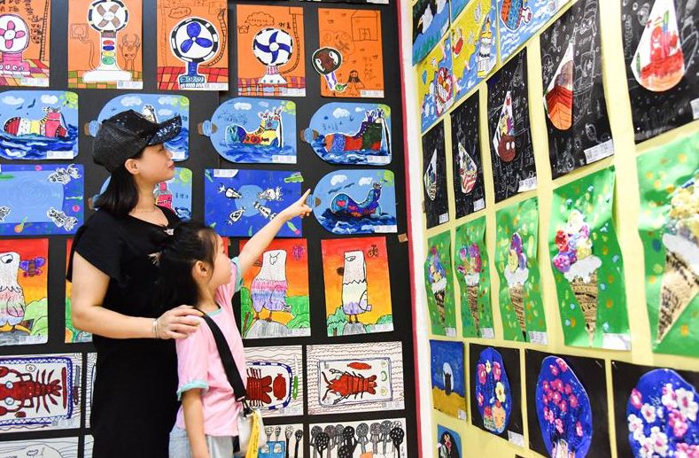 我县少儿艺术作品有了免费展示平台