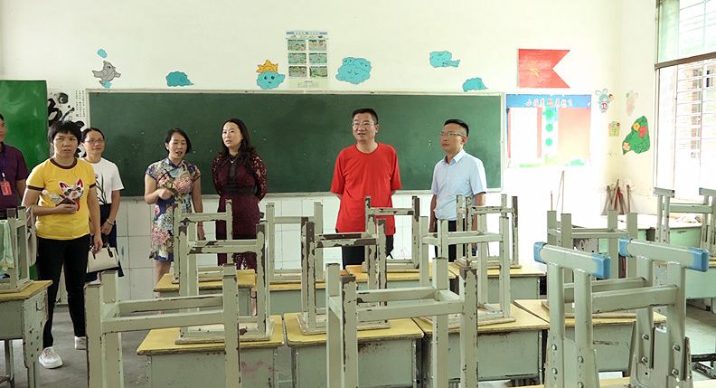 黄力检查秋季开学工作