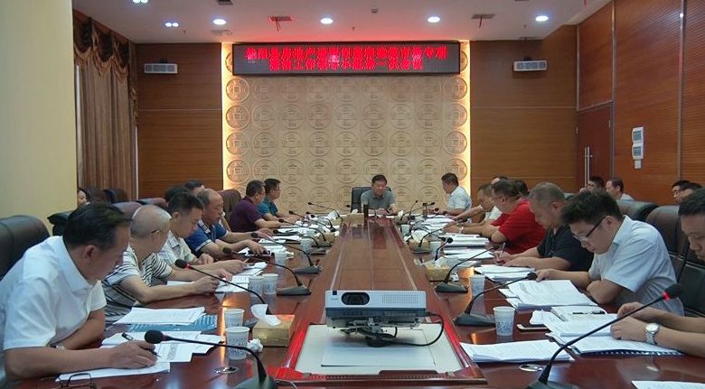 我县积极稳妥推进房地产遗留问题和建筑市场专项整治工作
