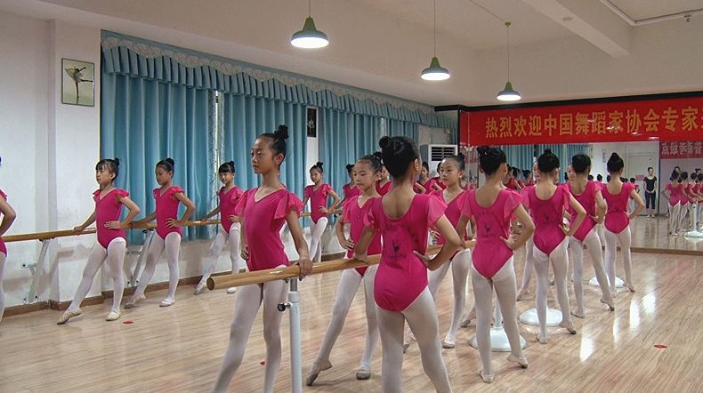 我县首届少儿春晚节目选拔赛即将火热开赛