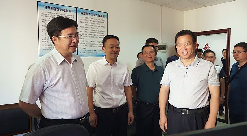 邹文辉到我县检查节前文化旅游广电体育市场安全生产工作